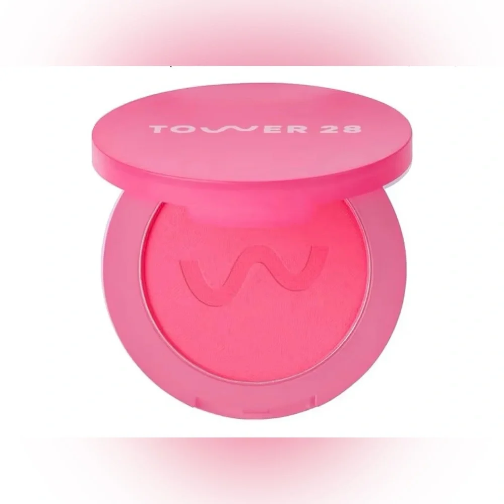 Tower 28 New Vibrant GetSet Soft Matte Powder Pink Blush Compact Feliz Fresca